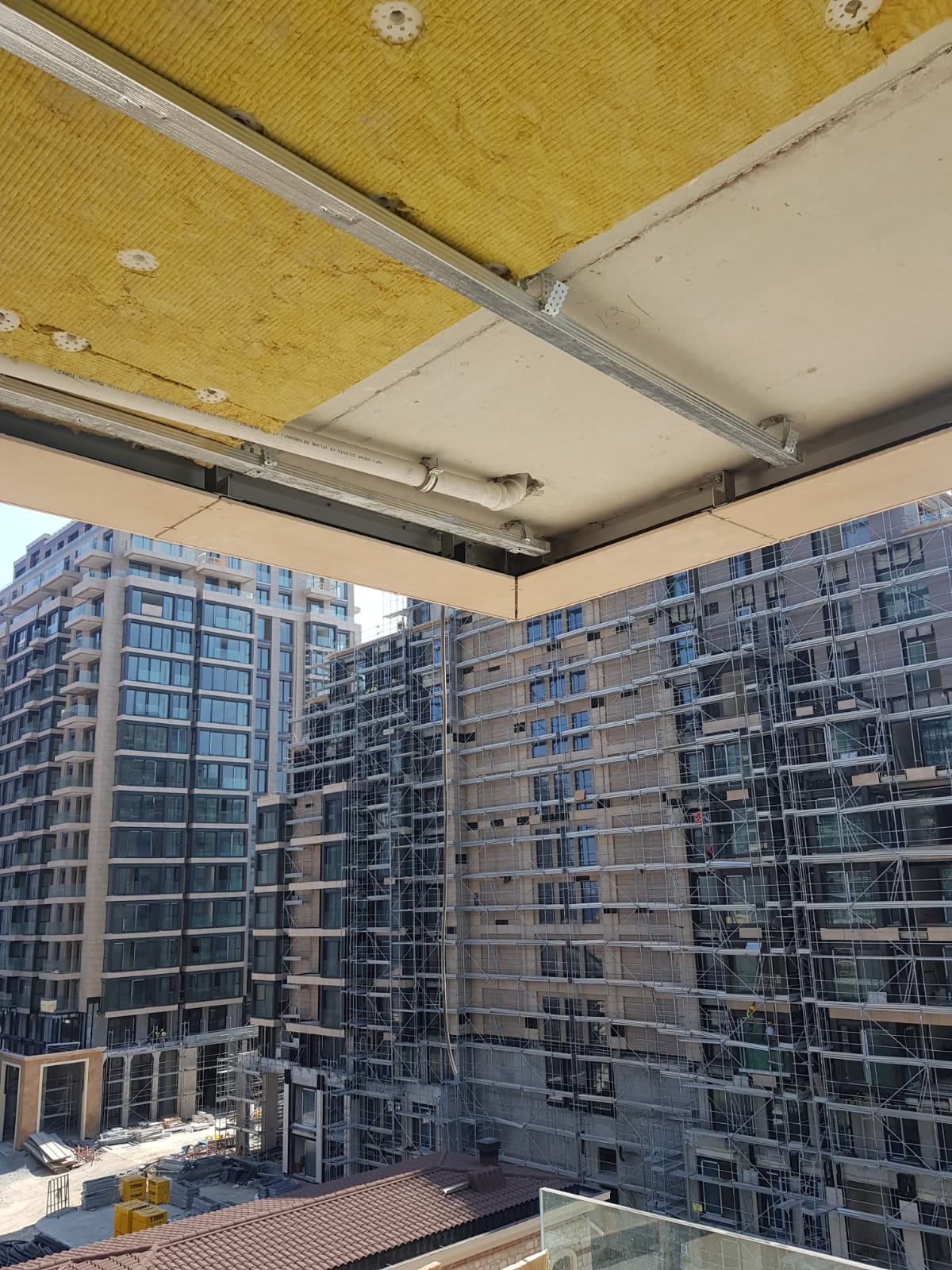 Zeytinburnu Büyükyalı Seramik Cephe Kaplama